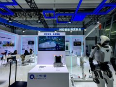 空智能”将鞭策定位实现从“”向“认知场景”